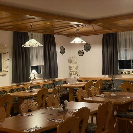 Gasthaus Hecht Orsingen-Nenzingen Exterior photo